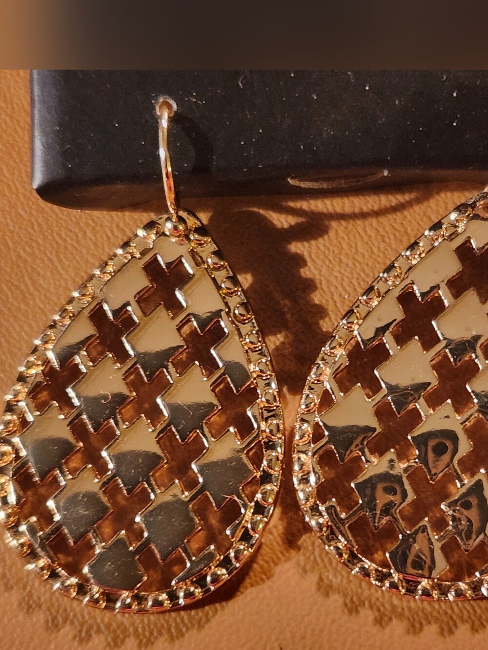 Gold Teardrop Filigree Crosscut Dangle Earrings - Gold